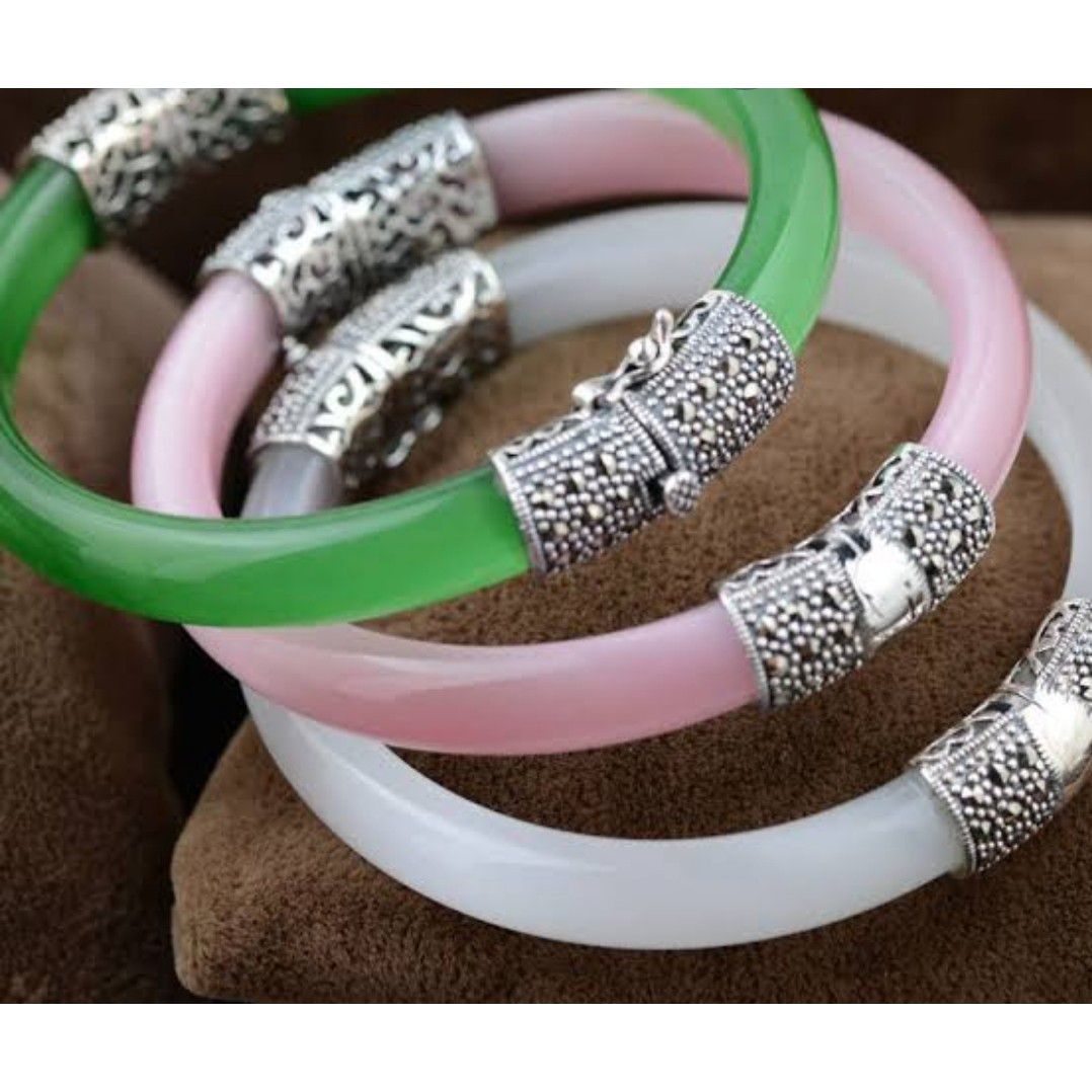 Plastic 92.5 bangles