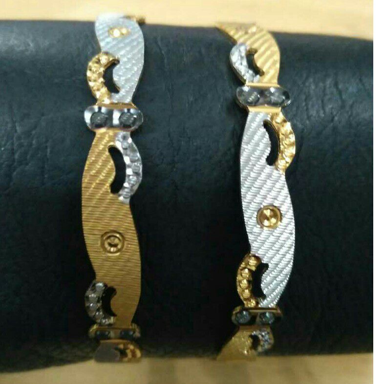 916 Traditional Gold CNC Ladies Bangle