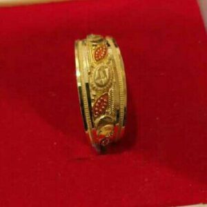 18Kt Gold Fancy Classic Ring