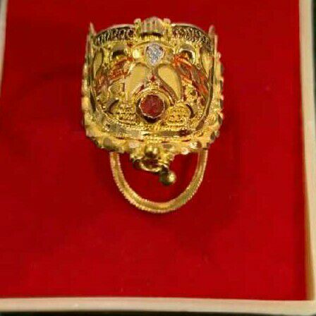 18Kt Gold Designer Ghoda Ring