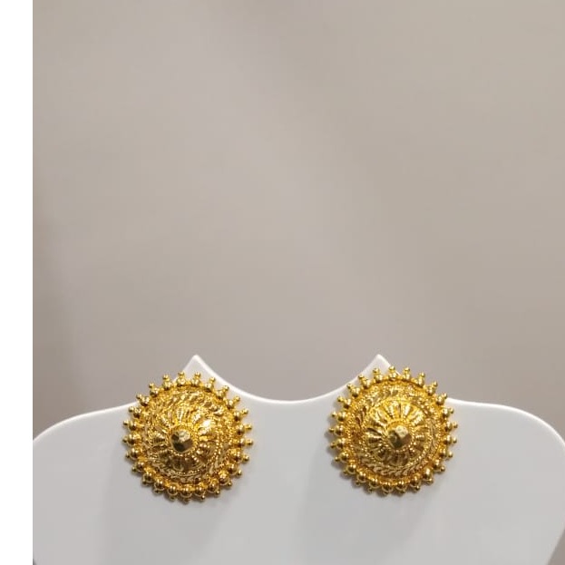 18kt Gold Fancy Ladies Round Buti