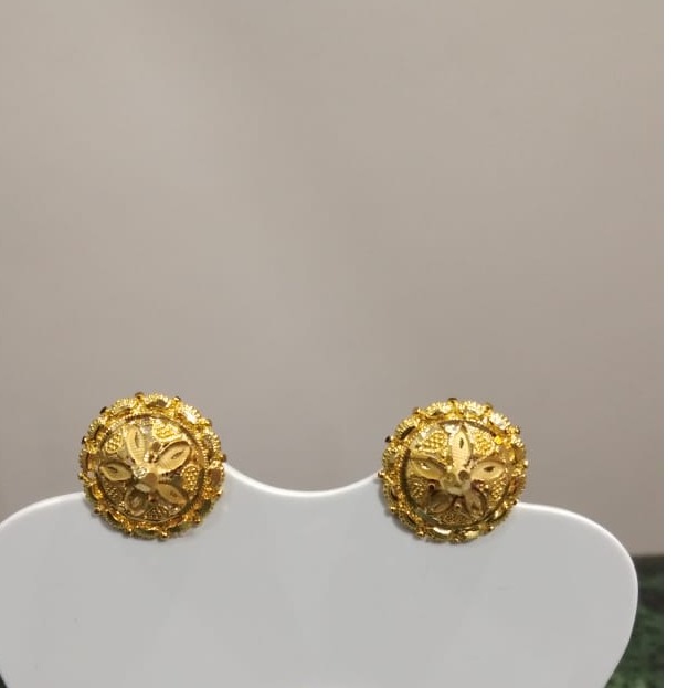 18kt Gold Fancy Ladies Gole Buti