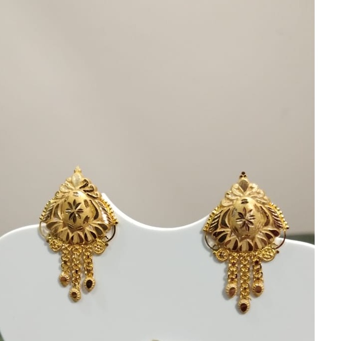 18kt Gold designerLadies China Buti