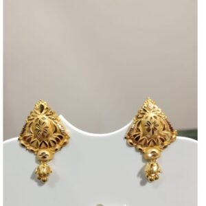 18kt Gold designer China Earring