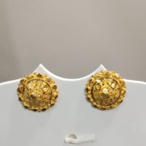 18kt Gold Fancy Round Ladies Buti