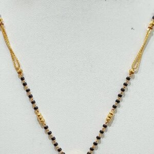22 KT DAIMOND CIRCLE PANDANT MANGALSUTRA