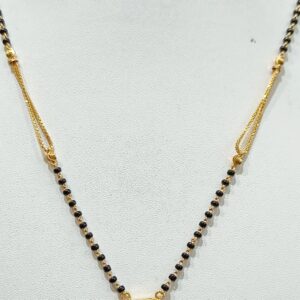 22 KT SQUARE PANDAT MANGALSUTRA
