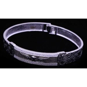 Antique Design Fancy Silver Bracelet