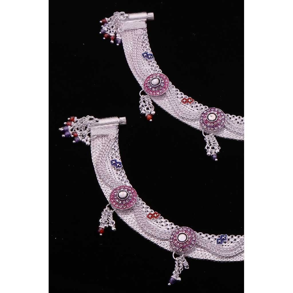 Broad Flower Shape Silver Ladies Payal - Image 2