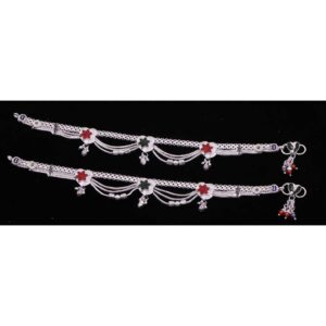Exclusive Silver Fancy Payal