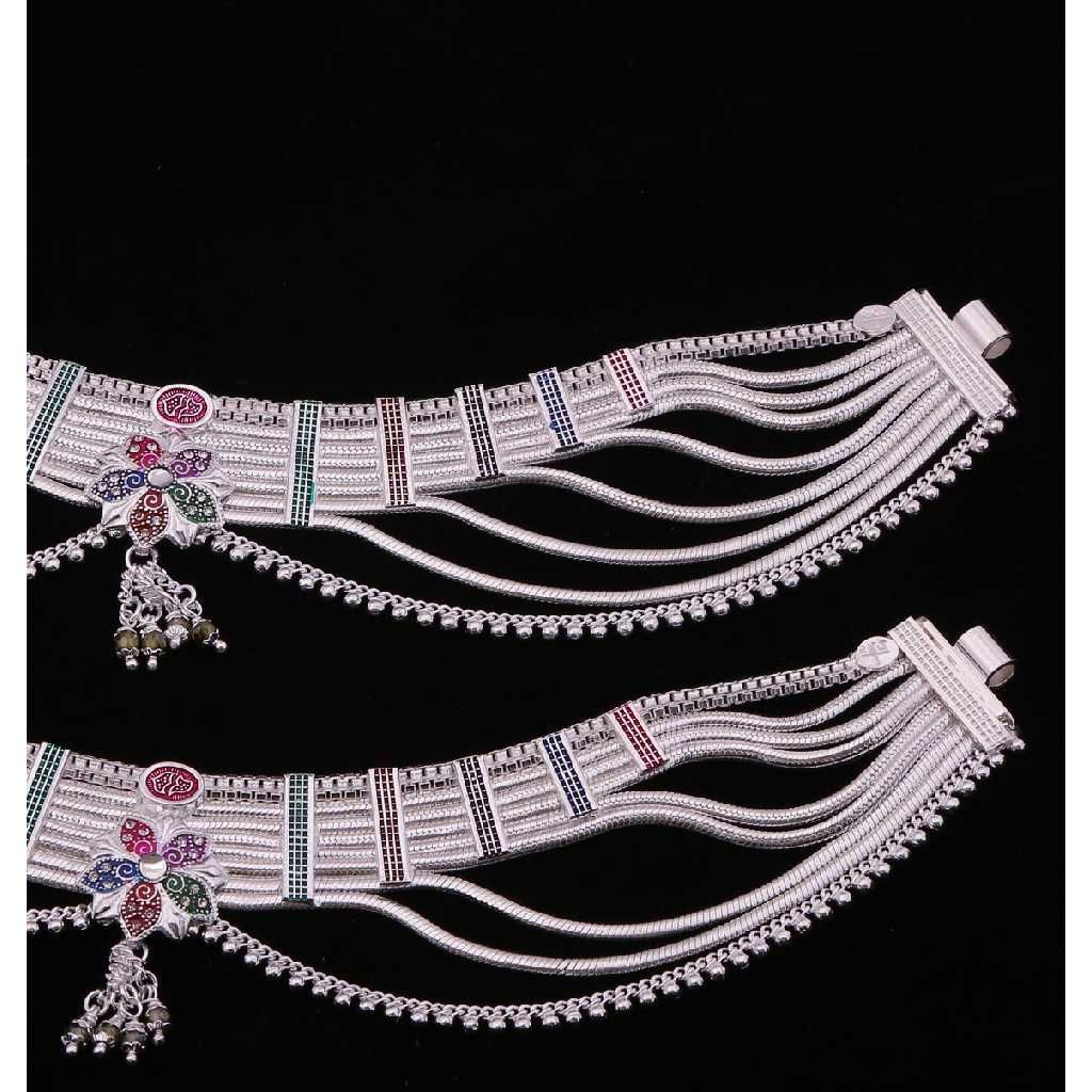 Silver Stunning and Fashionable payal for Ladies - Image 3
