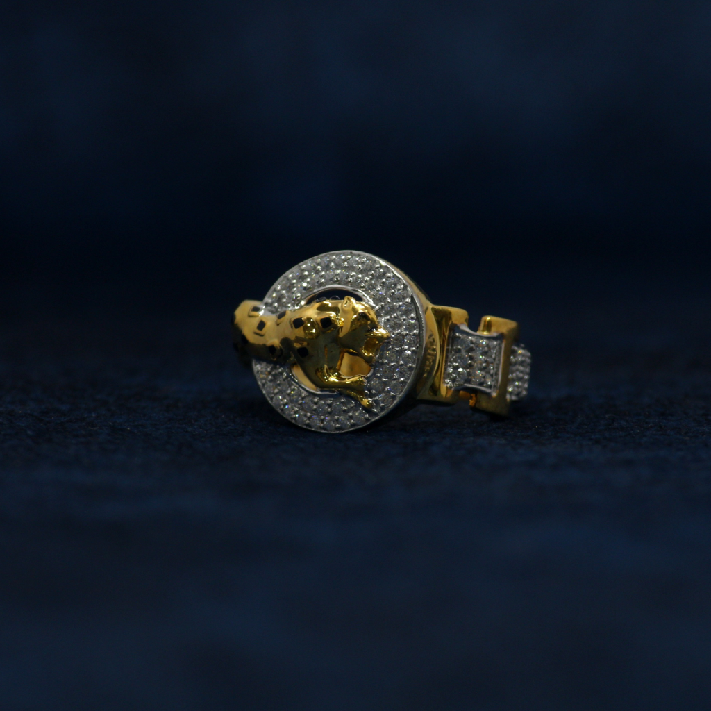 22KT Hallmarked Designer Jaguar Ring For Men - Image 4