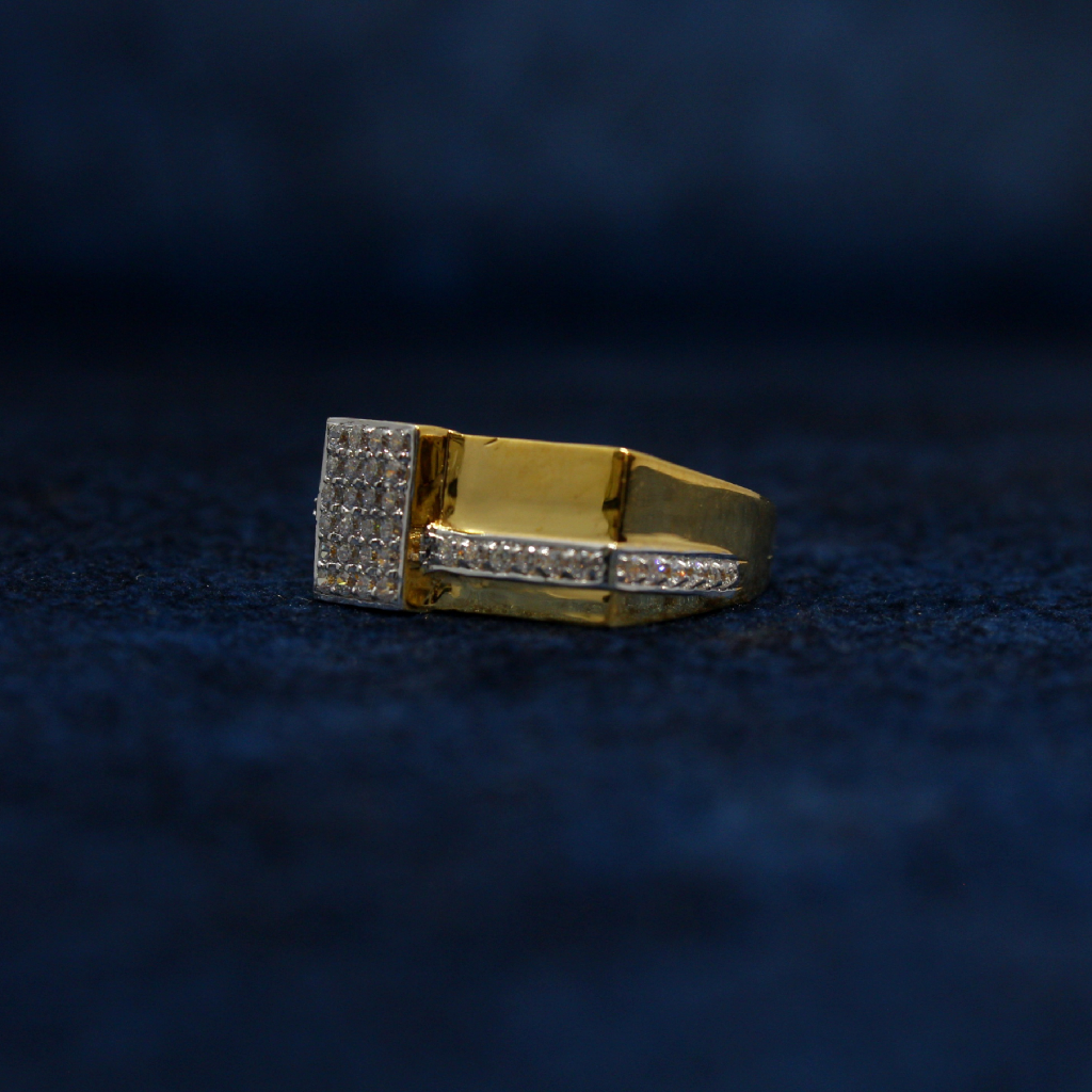22KT Hallmarked Attractive Ring For Men