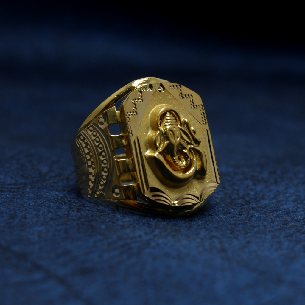22KT Hallmarked Om Ganeshji Ring For Men - Image 3
