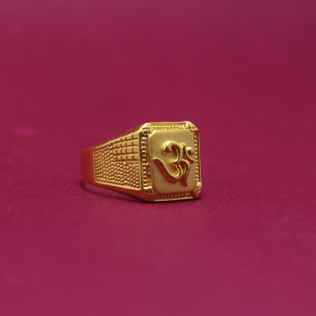 22KT Hallmarked Beautiful Om Ring For Men