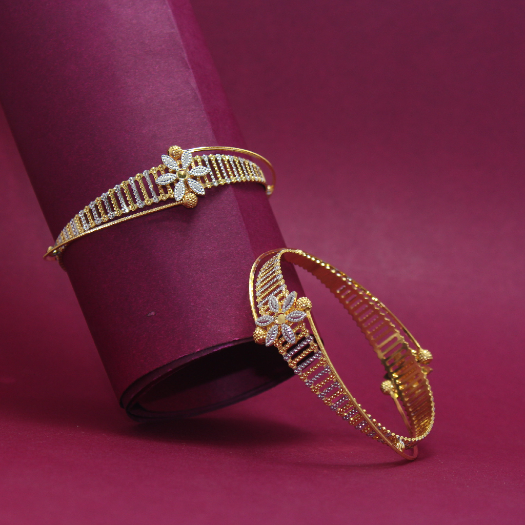 916 Hallmarked Designer Bangles