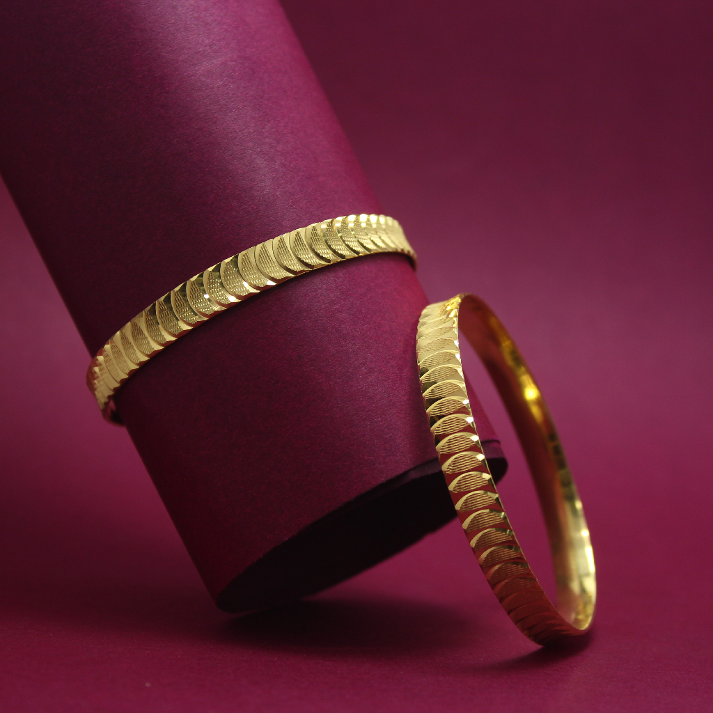 916 Hallmarked Stunning Bangles