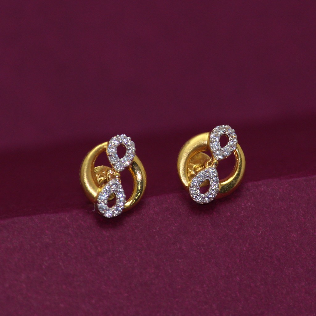 22KT Hallmarked Stunning Earring - Image 3
