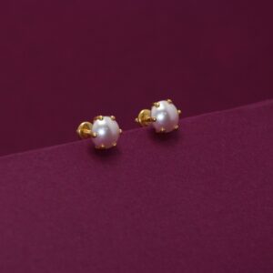 22KT Hallmarked Earring With Moti