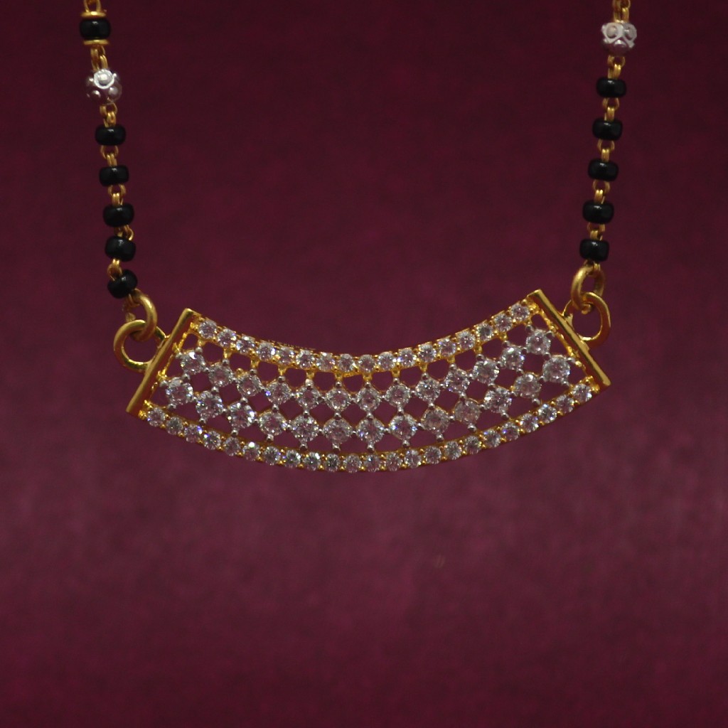 916 hallmarked attractive gemstone mangalsutra pendant Set - Image 3