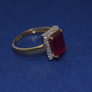 22K Hallmarked Red Colour Stone Ladies Ring