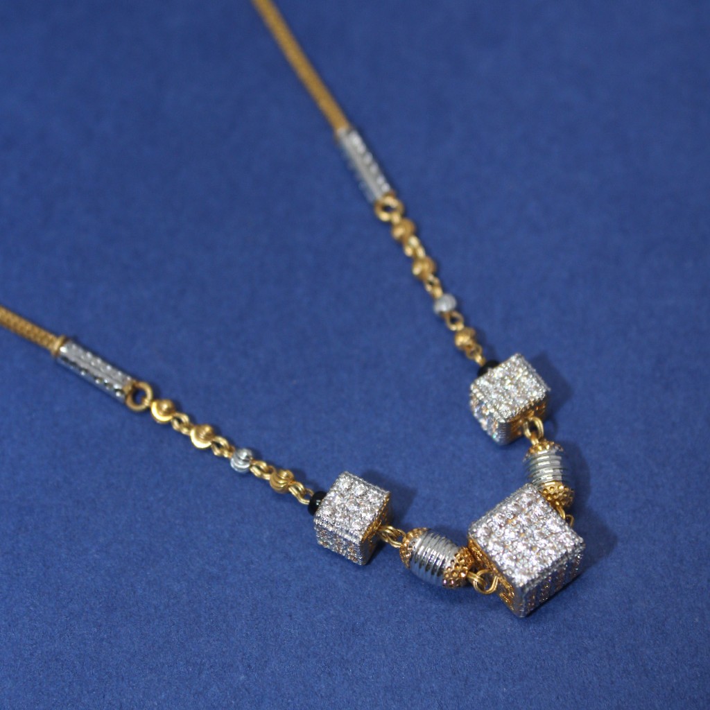 22K HALLMARKED ATTRACTIVE LADIES CHAIN - Image 2