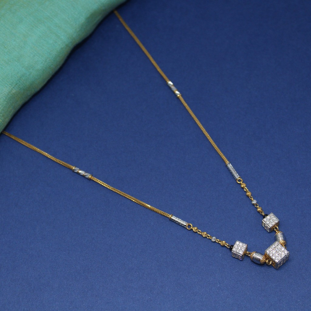 22K HALLMARKED ATTRACTIVE LADIES CHAIN