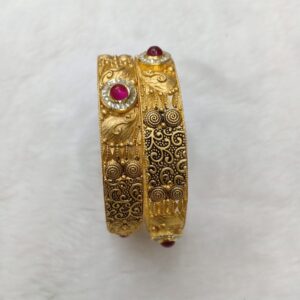 antique jadau bangle