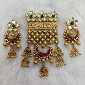 916 jadau pendant set