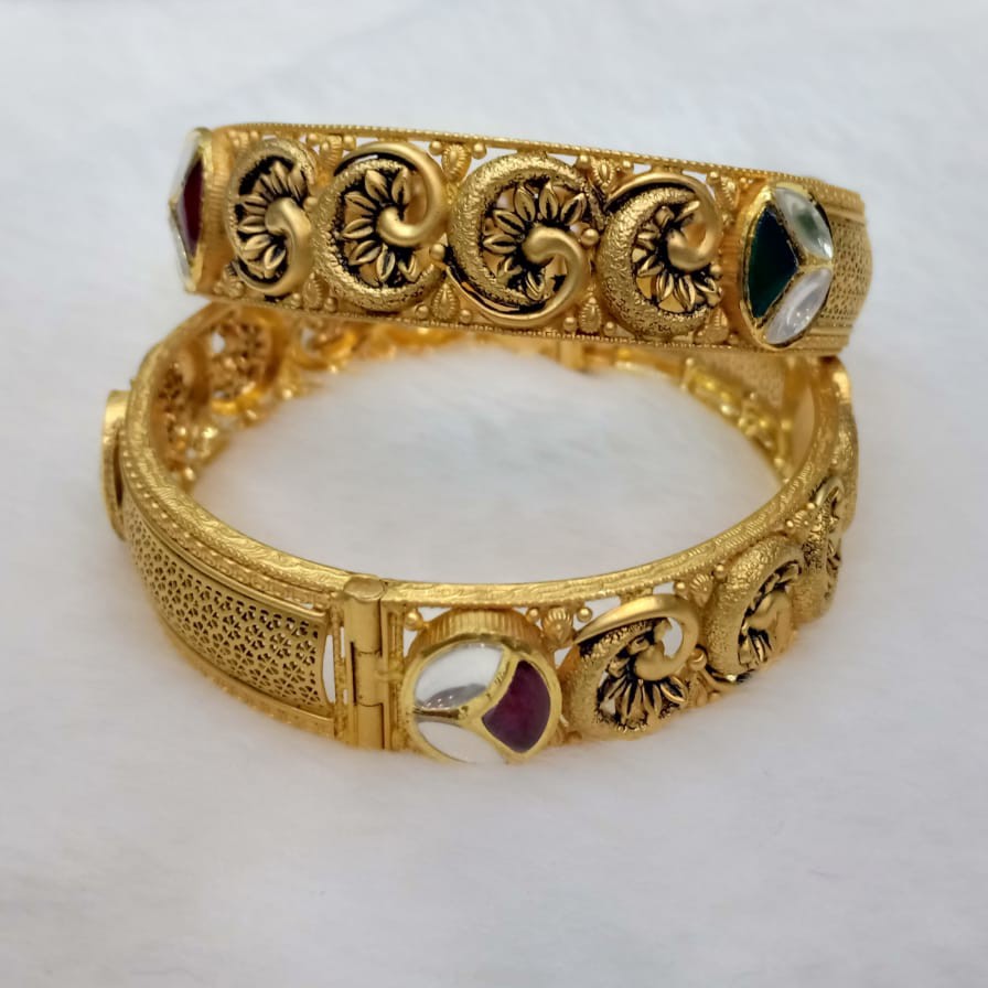 916 antique bangles