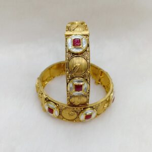 916 gold antique bangles ka1343