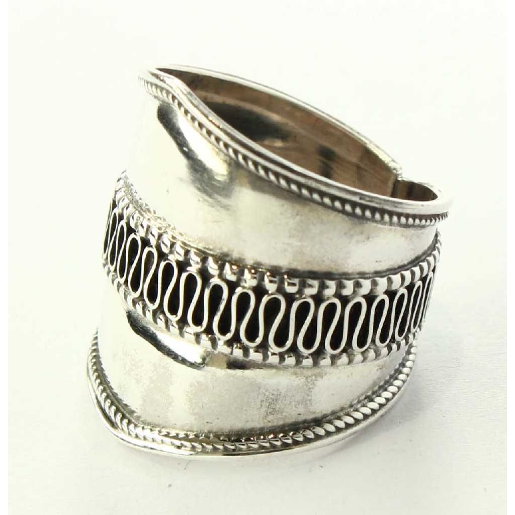 Stylish Silver Ring