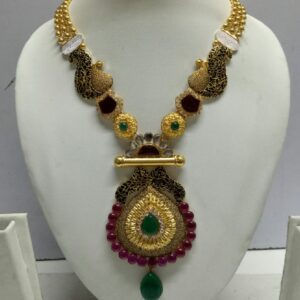 22 kt antique set