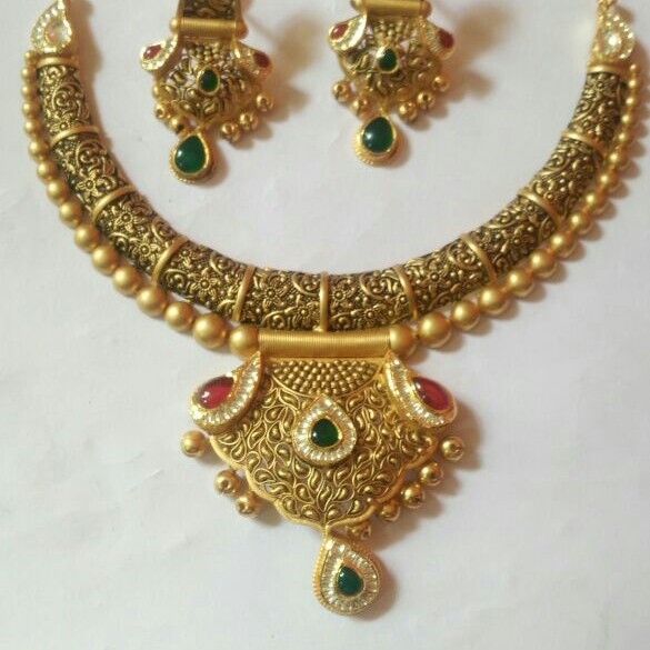 22 CT necklace set