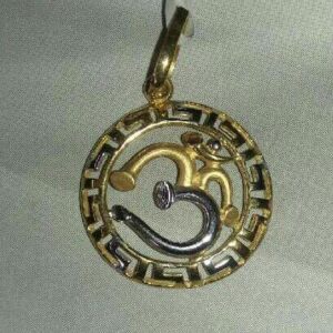 916 Gold Antique Om Shape Pendant