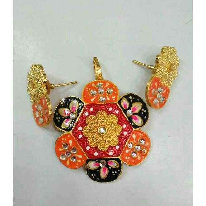 Meena Locket Set