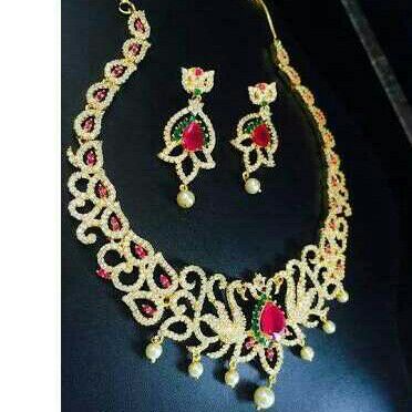 Kundan Diamond Fancy Necklace Set