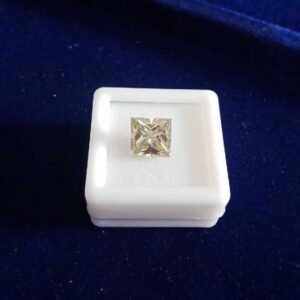 Moissanite Princes Cut Dimonds