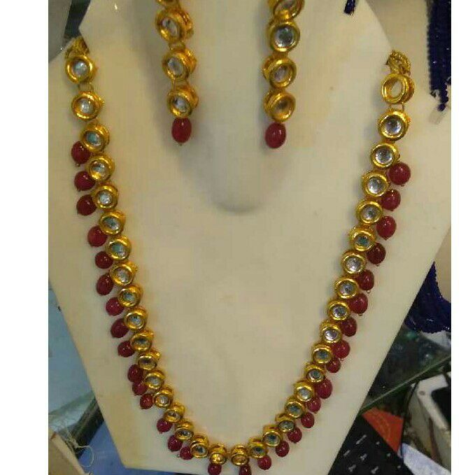 Fancy Ad Necklace Set
