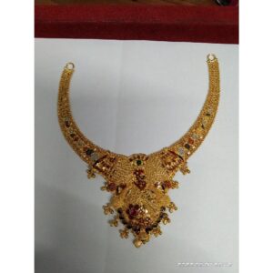 916 Gold Pink stone necklace