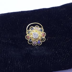 Gold nosepin