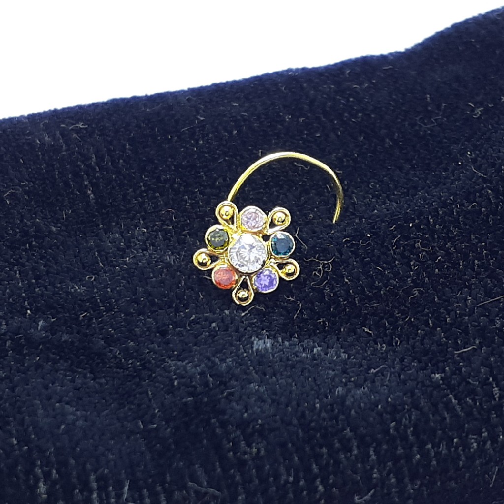 Gold nosepin