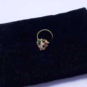 Gold nosepin