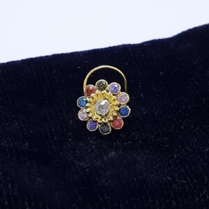 Gold nosepin