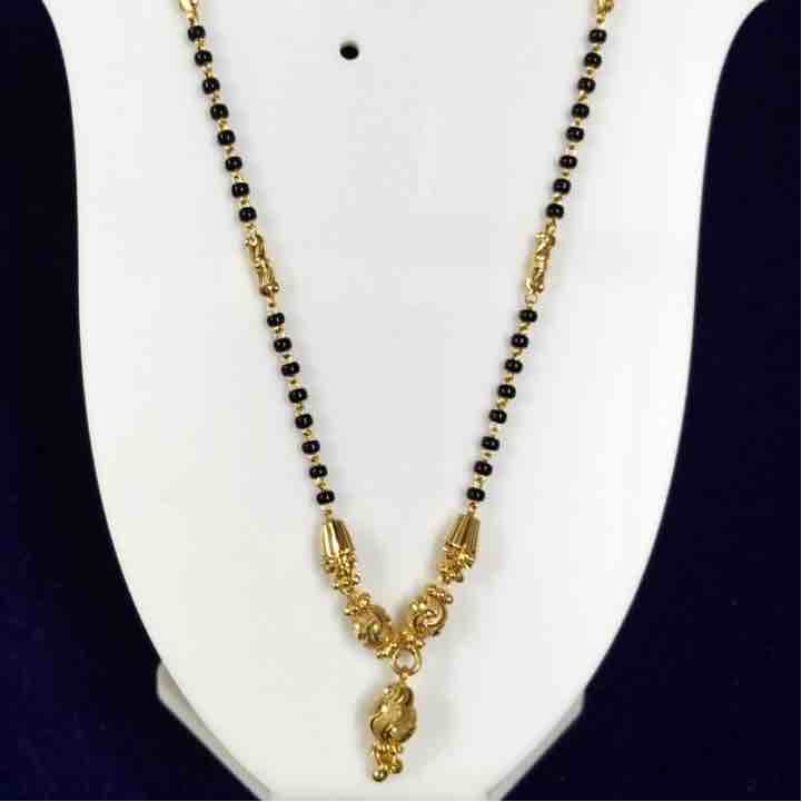 916 attractive gold dokiya