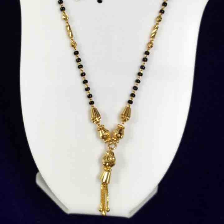 Attractive Ladies gold dokiya