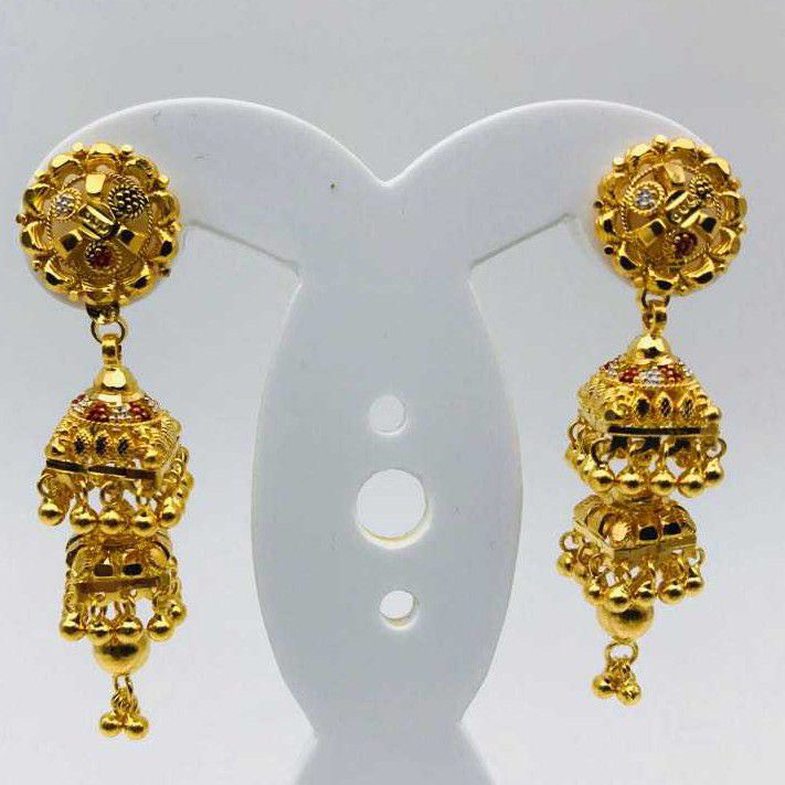 22kt Attractive Gold Earrings