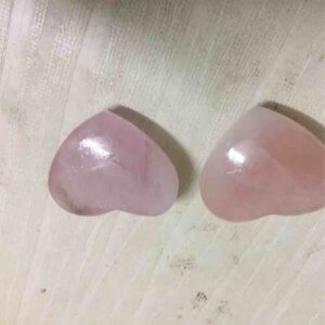 700ct heart pink rose-quartz
