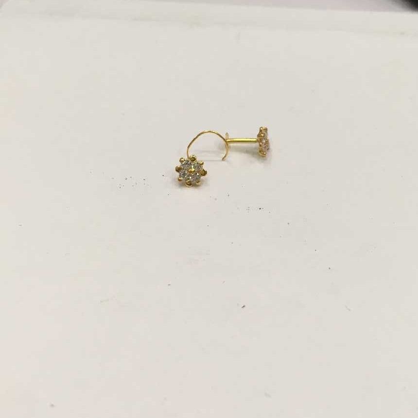 18K / 750 Gold Indian Nosepin