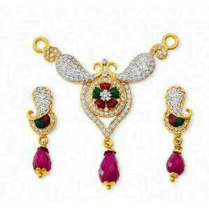 916 Gold Diamond Ladies Pendant Set